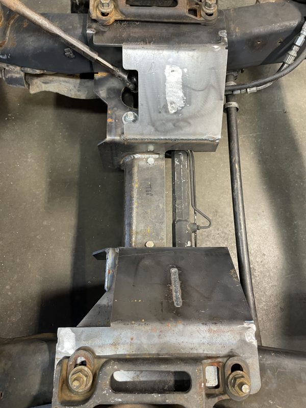 2003 'N Newer Bolt over Cradle - Image 2
